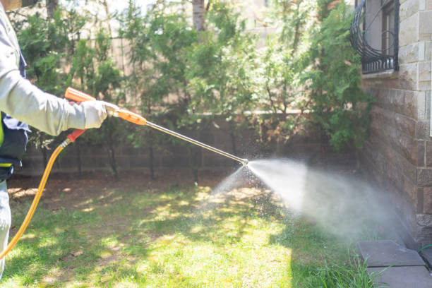 Best Wildlife Control Services  in Centerville, MN